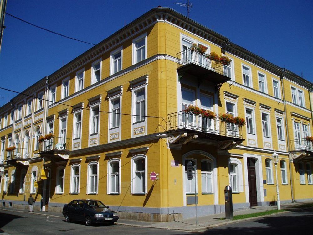Dr. Adler Spa & Kurhotel Франтішкови-Лазнє Екстер'єр фото
